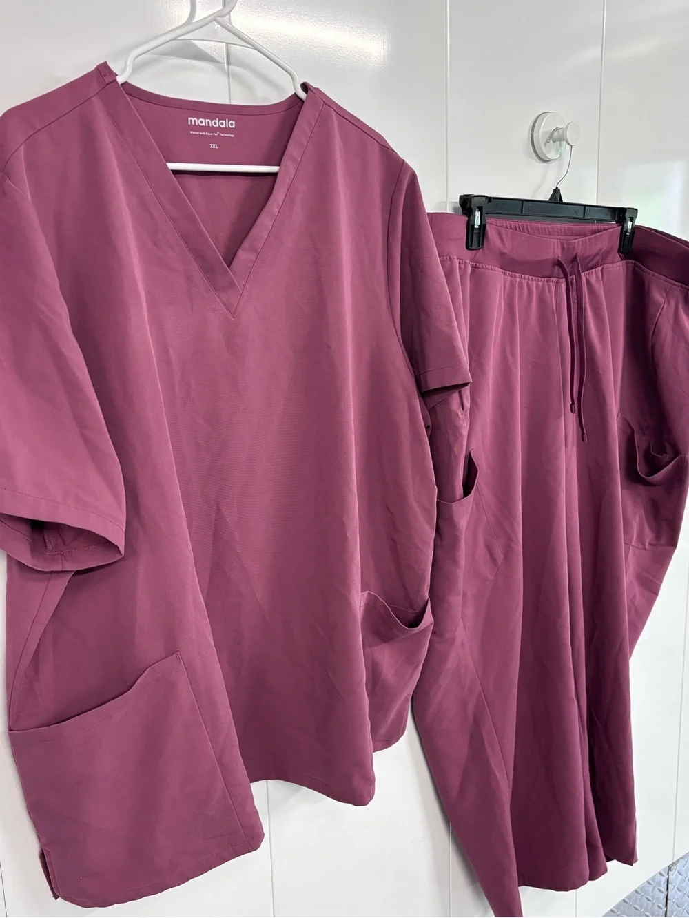 Mandala Scrubs Set Women 3XL Plum Mauve V-Neck Top Jogger Pants Equa-Tek Plus